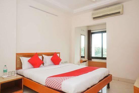 Hotel Kalasai Shirdi Luaran gambar