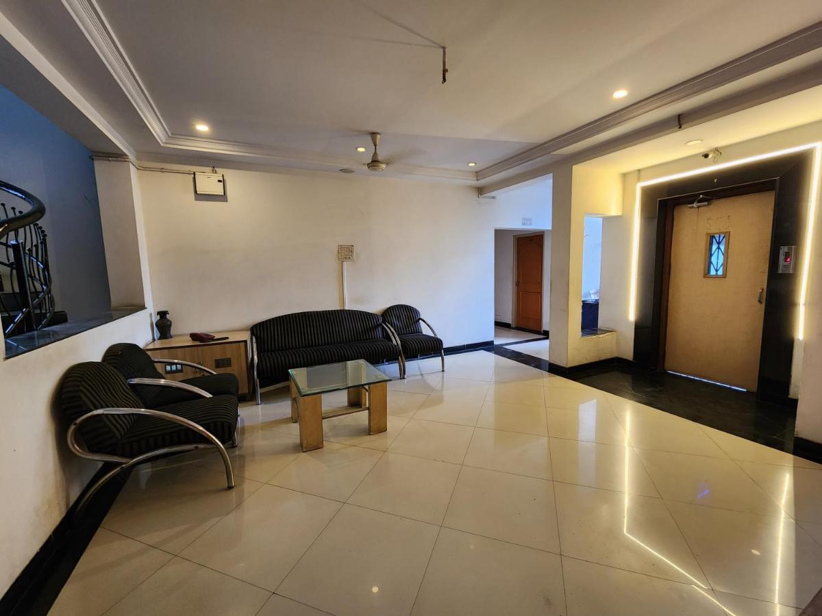 Hotel Kalasai Shirdi Luaran gambar